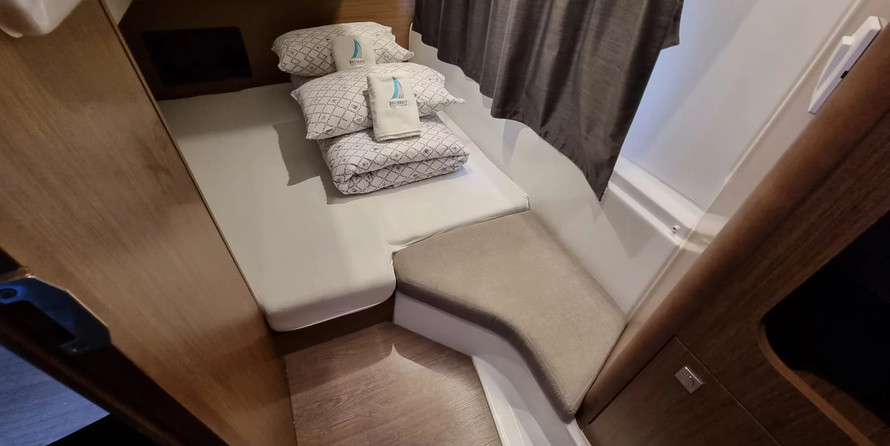 Beneteau Antares 9 OB