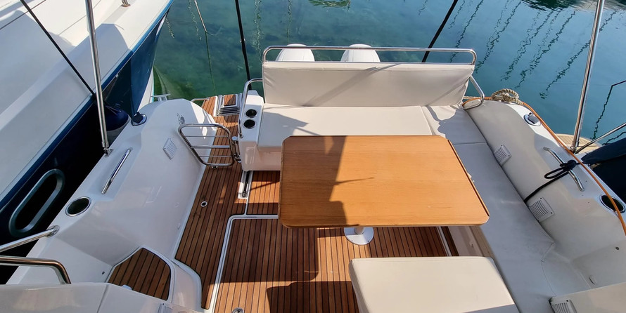 Beneteau Antares 9 OB