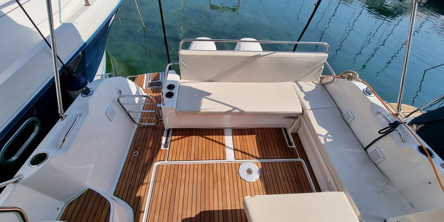 Beneteau Antares 9 OB