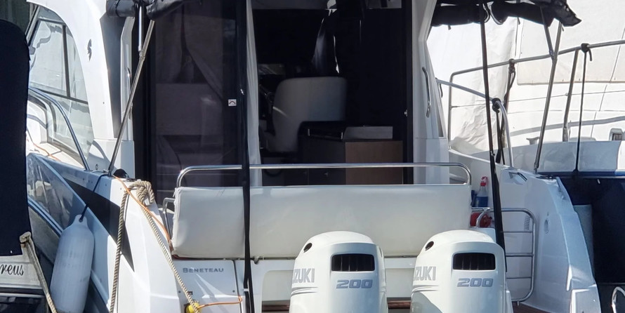 Beneteau Antares 9 OB
