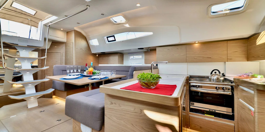 Elan Impression 50 - 5 + 1 cab.