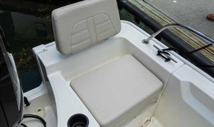 Boston Whaler 190 Montauk