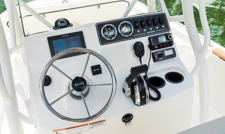 Boston Whaler 190 Montauk
