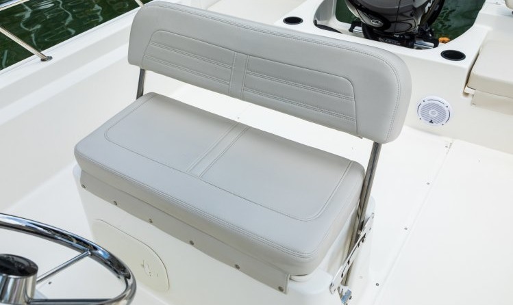 Boston Whaler 190 Montauk