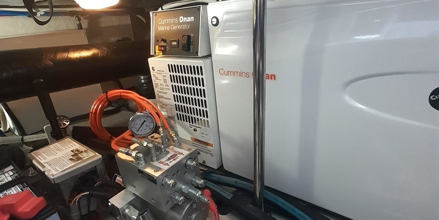 Sea ray 420 sedan bridge