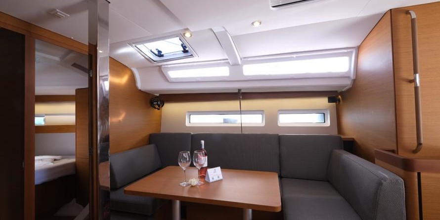 Jeanneau Sun Odyssey 440