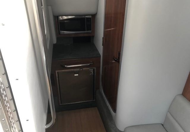 Formula 350 Crossover Bowrider