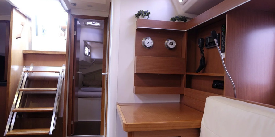 Hanse 445