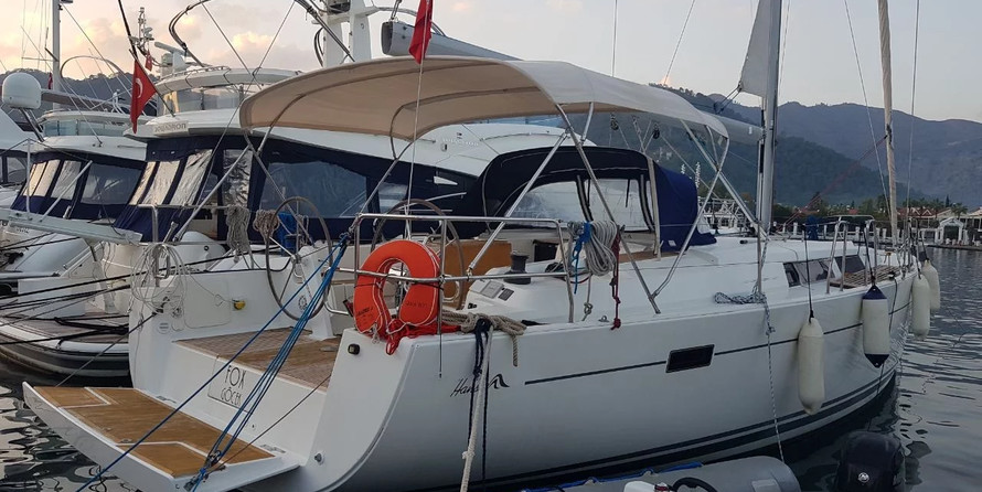Hanse 445