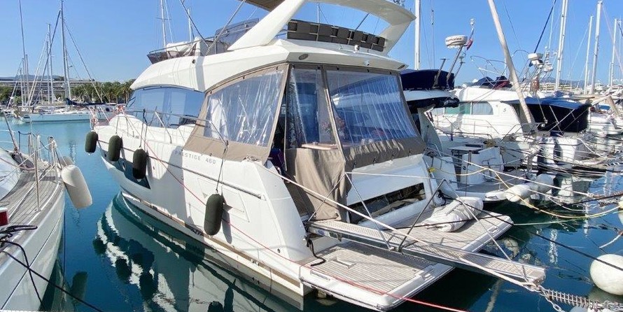 Prestige 460