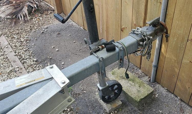 Pro Sports 2050 WA cuddy cabin