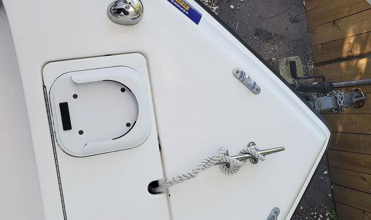 Pro Sports 2050 WA cuddy cabin