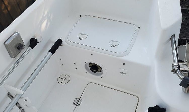 Pro Sports 2050 WA cuddy cabin