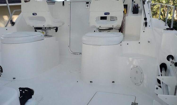 Pro Sports 2050 WA cuddy cabin