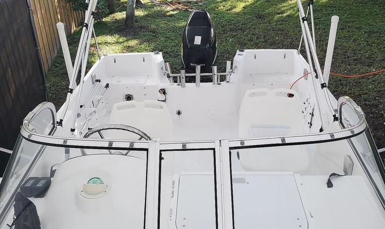 Pro Sports 2050 WA cuddy cabin