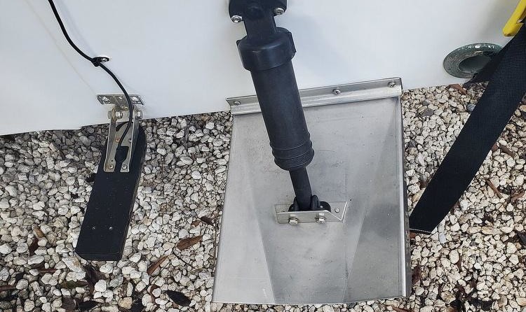 Pro Sports 2050 WA cuddy cabin