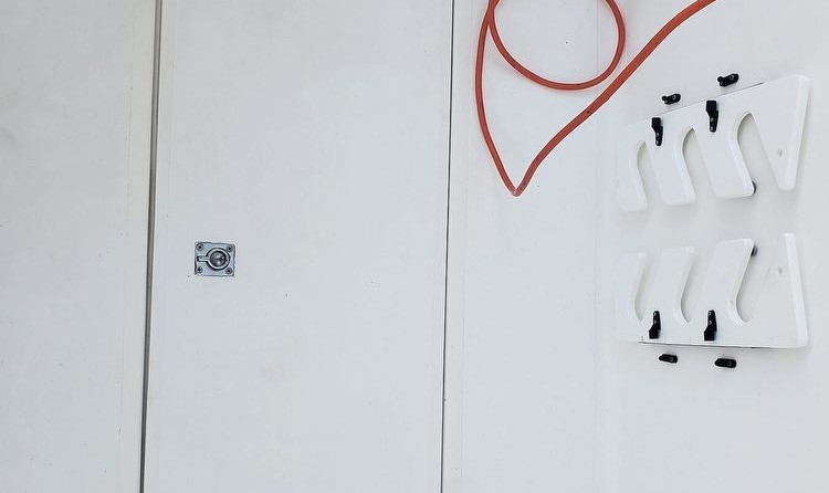 Pro Sports 2050 WA cuddy cabin