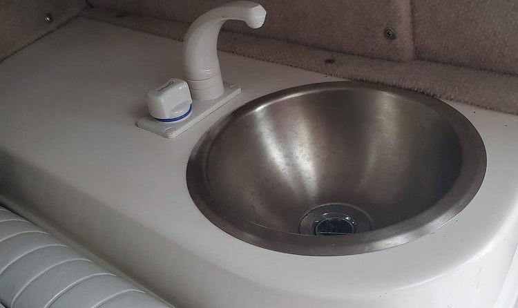 Pro Sports 2050 WA cuddy cabin