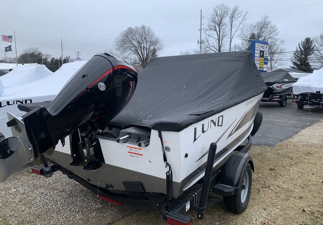 Lund Boats 1875 Impact Sport