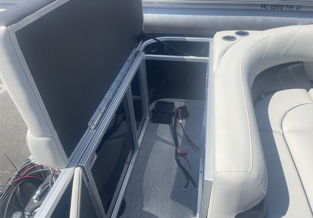 Sylvan 8520 Cruise