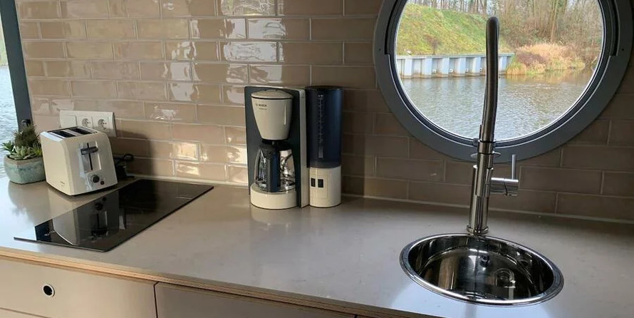 Nautilus HausbooteApartmentboot maxi