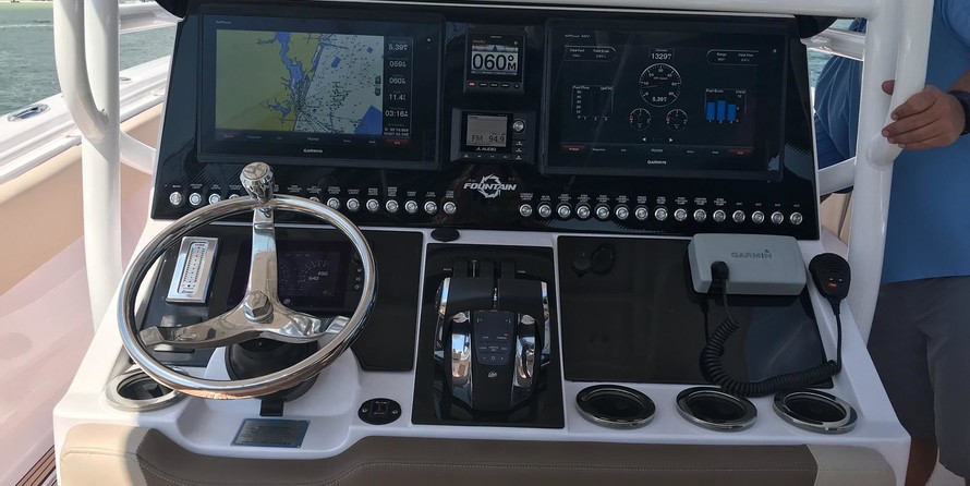 Fountain 38 Sportfish CC Open Bow