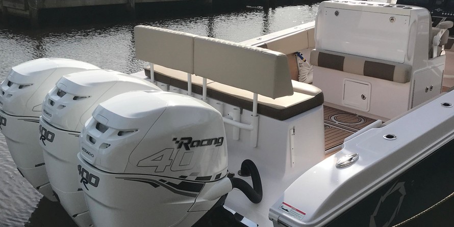 Fountain 38 Sportfish CC Open Bow