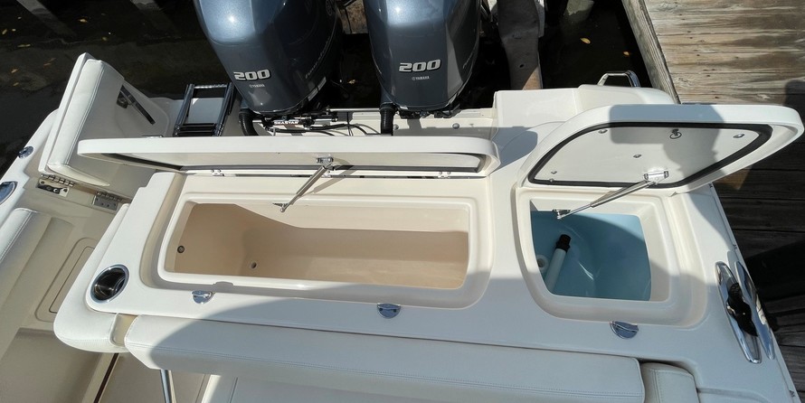 Grady-White Freedom 275