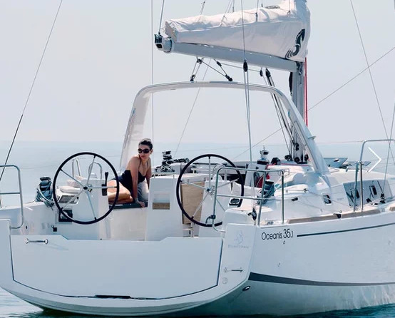 Beneteau Oceanis 35.1