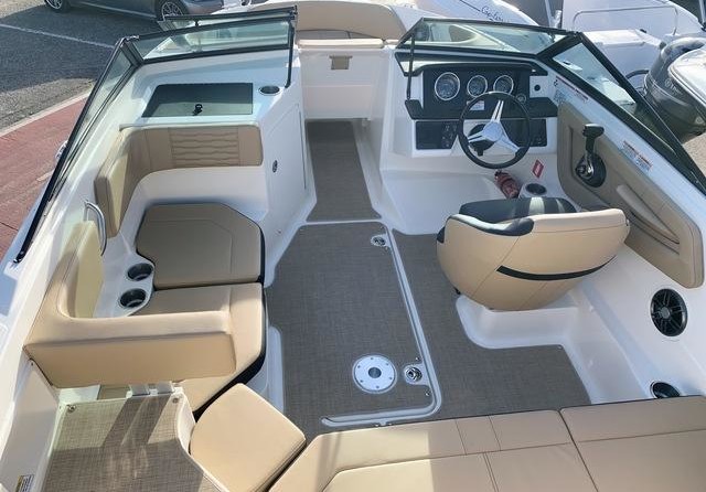 Sea Ray SPX 190 OB