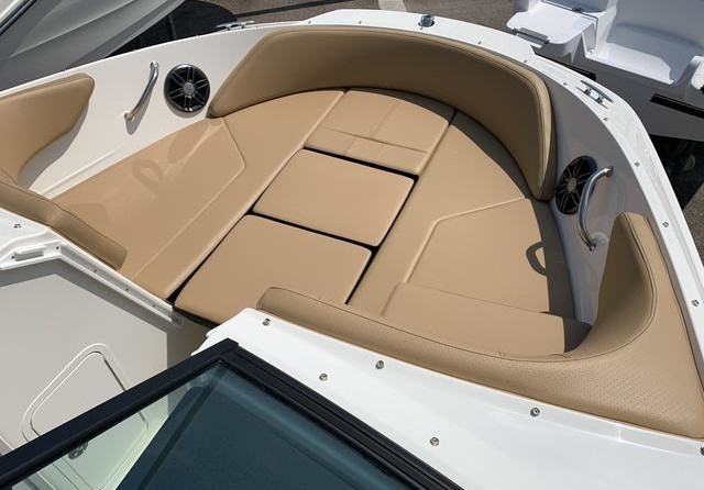 Sea Ray SPX 210 OB