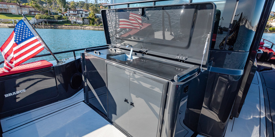 BRABUS Shadow 500 Cabin Black Ops