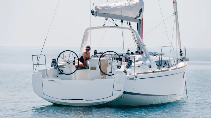 Beneteau Oceanis 35.1