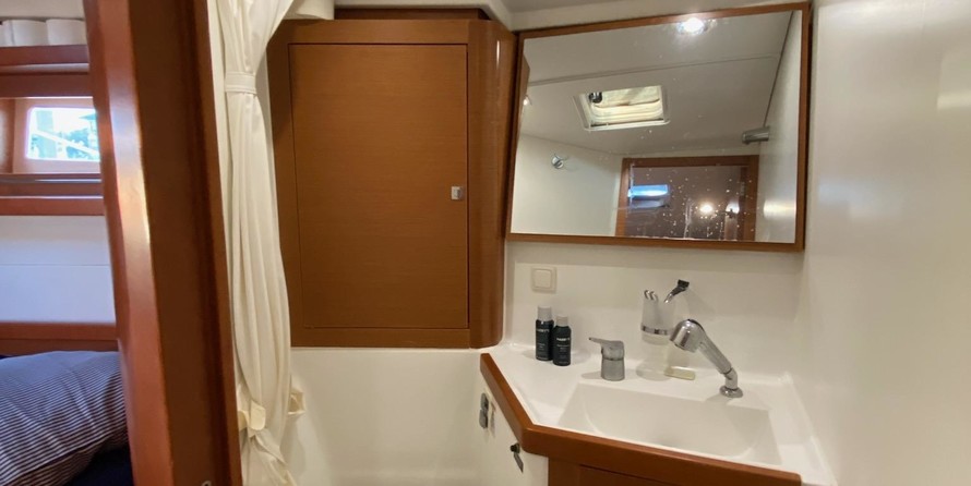 Beneteau Oceanis 41