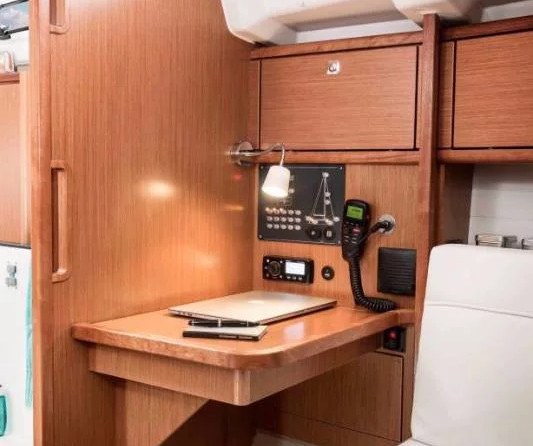 Bavaria CRUISER 34