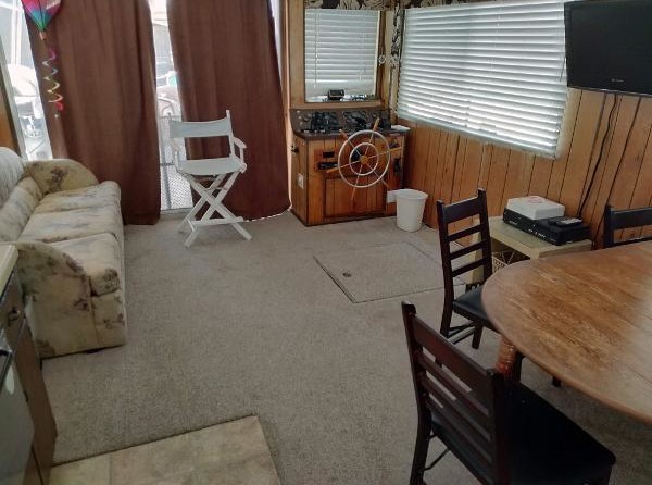 Sumerset 59x14 houseboat