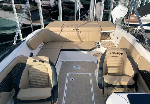 Sea Ray SPX 230 OB