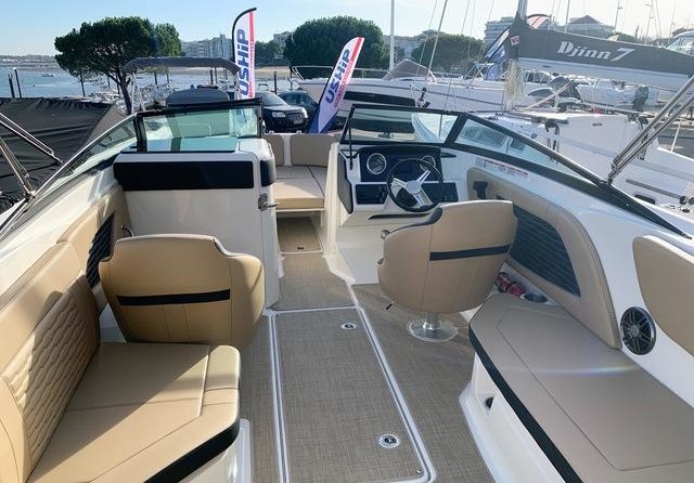 Sea Ray SPX 230 OB