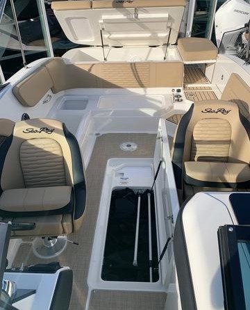 Sea Ray SPX 230 OB