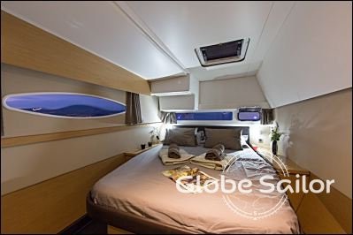 Fountaine Pajot Helia 44