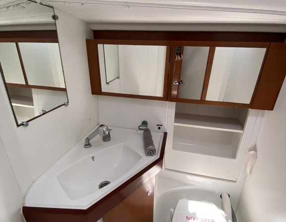 Beneteau Oceanis 50 Family