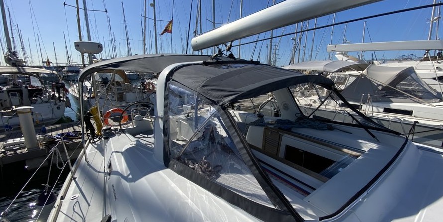 Beneteau Oceanis 50 Family