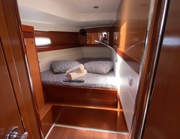 Beneteau Oceanis 50 Family