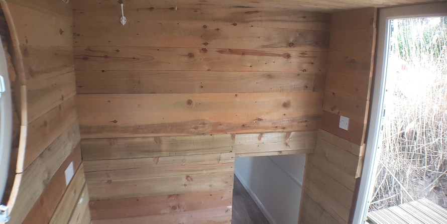 Amber boats amsterdam cruiser style wide beam barge