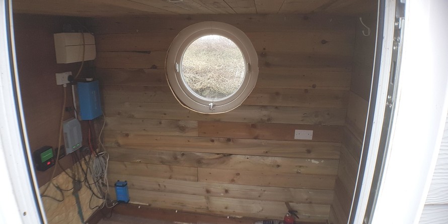 Amber boats amsterdam cruiser style wide beam barge