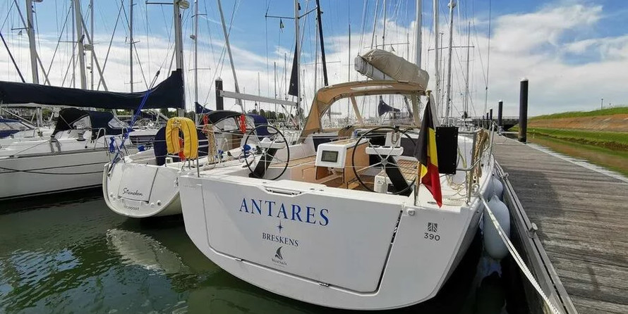 Dufour 360 GL - 3 cab.