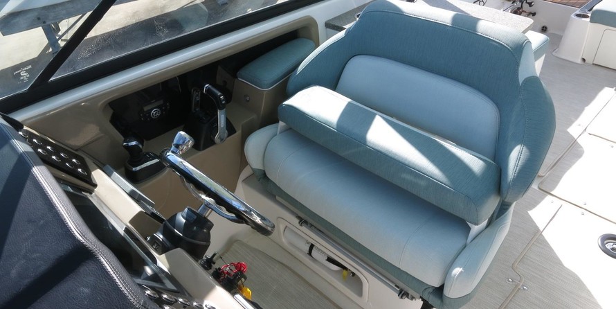 Robalo 317 DUAL CONSOLE