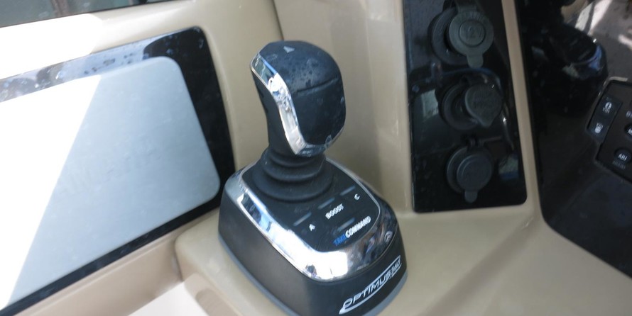 Robalo 317 DUAL CONSOLE