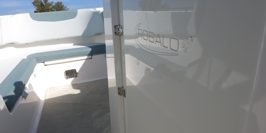 Robalo 317 DUAL CONSOLE