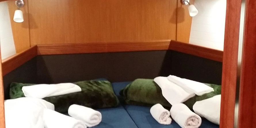 Bavaria Cruiser 46 / 3 cabins version